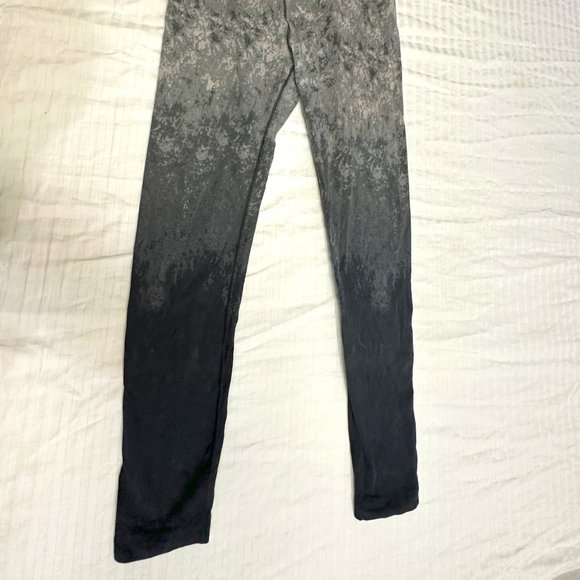 ❄️ REEBOK WOMENS PULL ON ATLETIC YOGA LEGGINGS SIZE M ❄️ - Picture 2 of 6